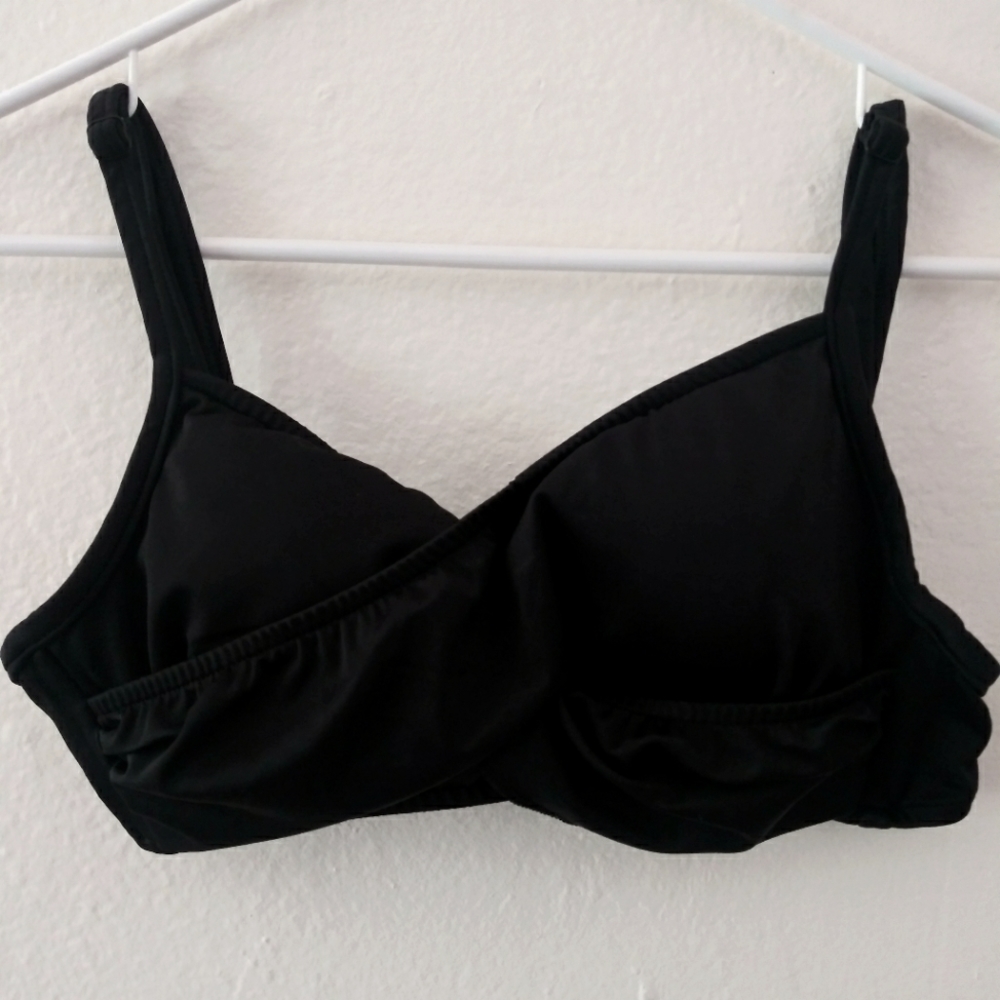Black Venus adjustable bikini top